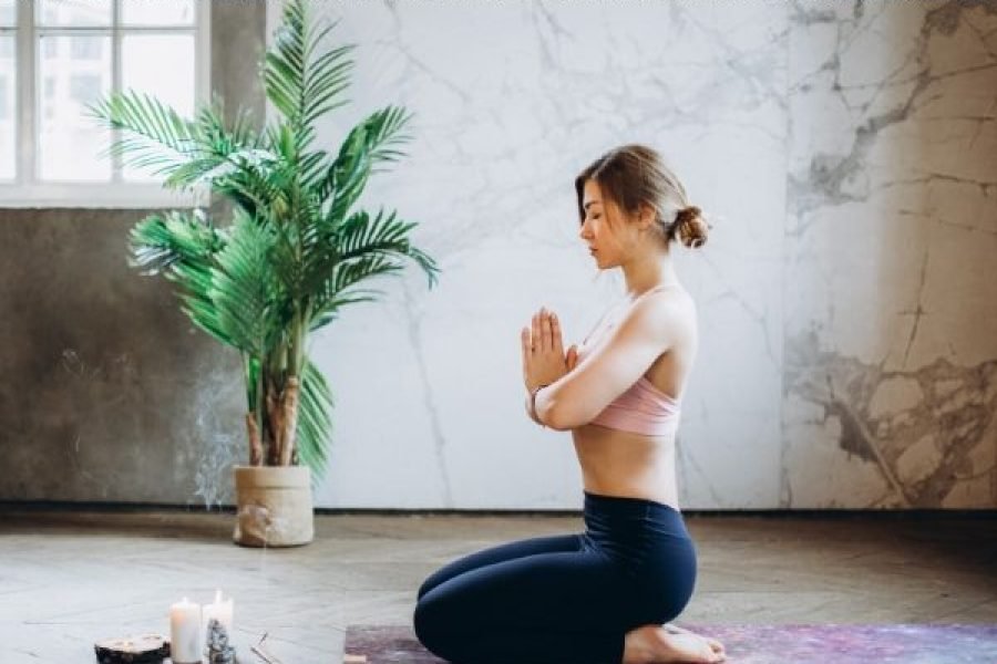 Yoga - Phục hồi nội tiết kéo dài tuổi xuân